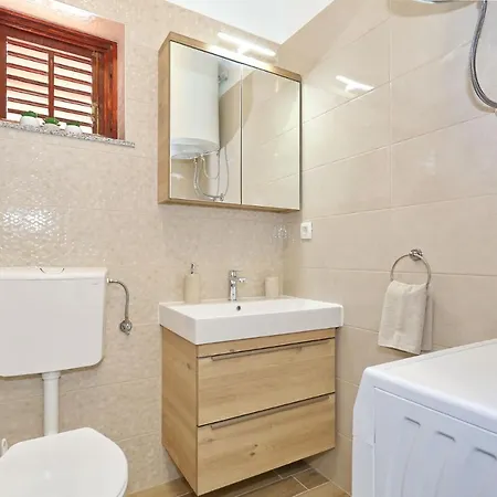 Holiday Piastra -